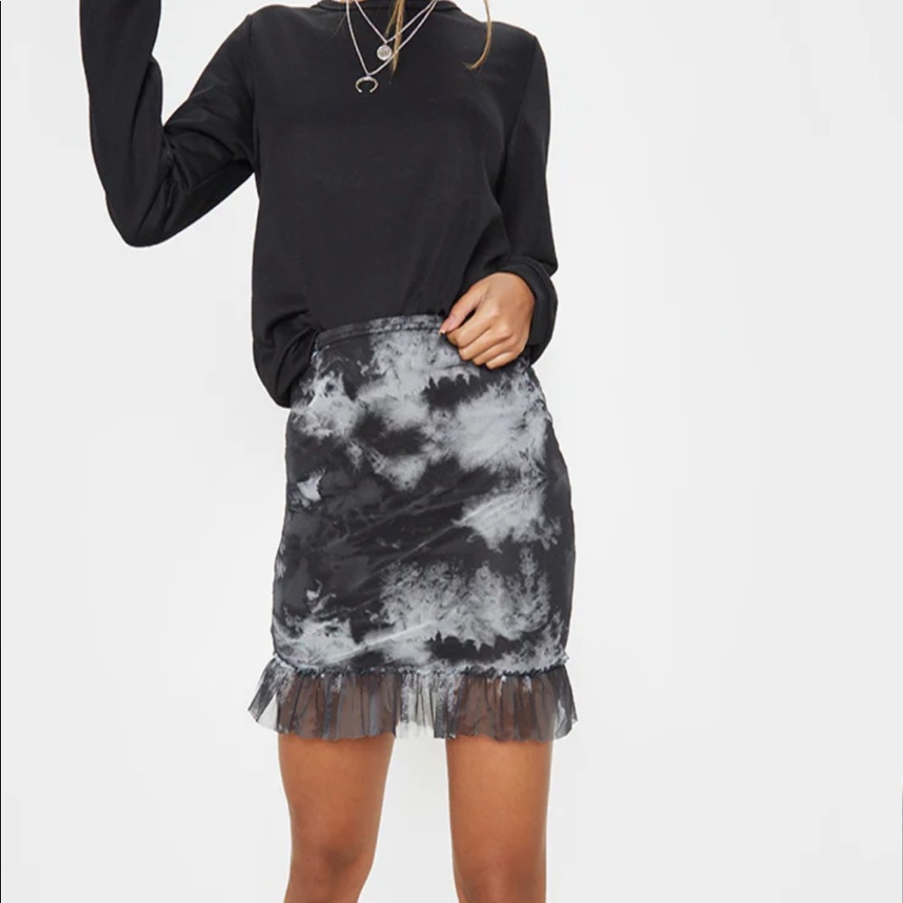 NWT Tie Dye Black skirt